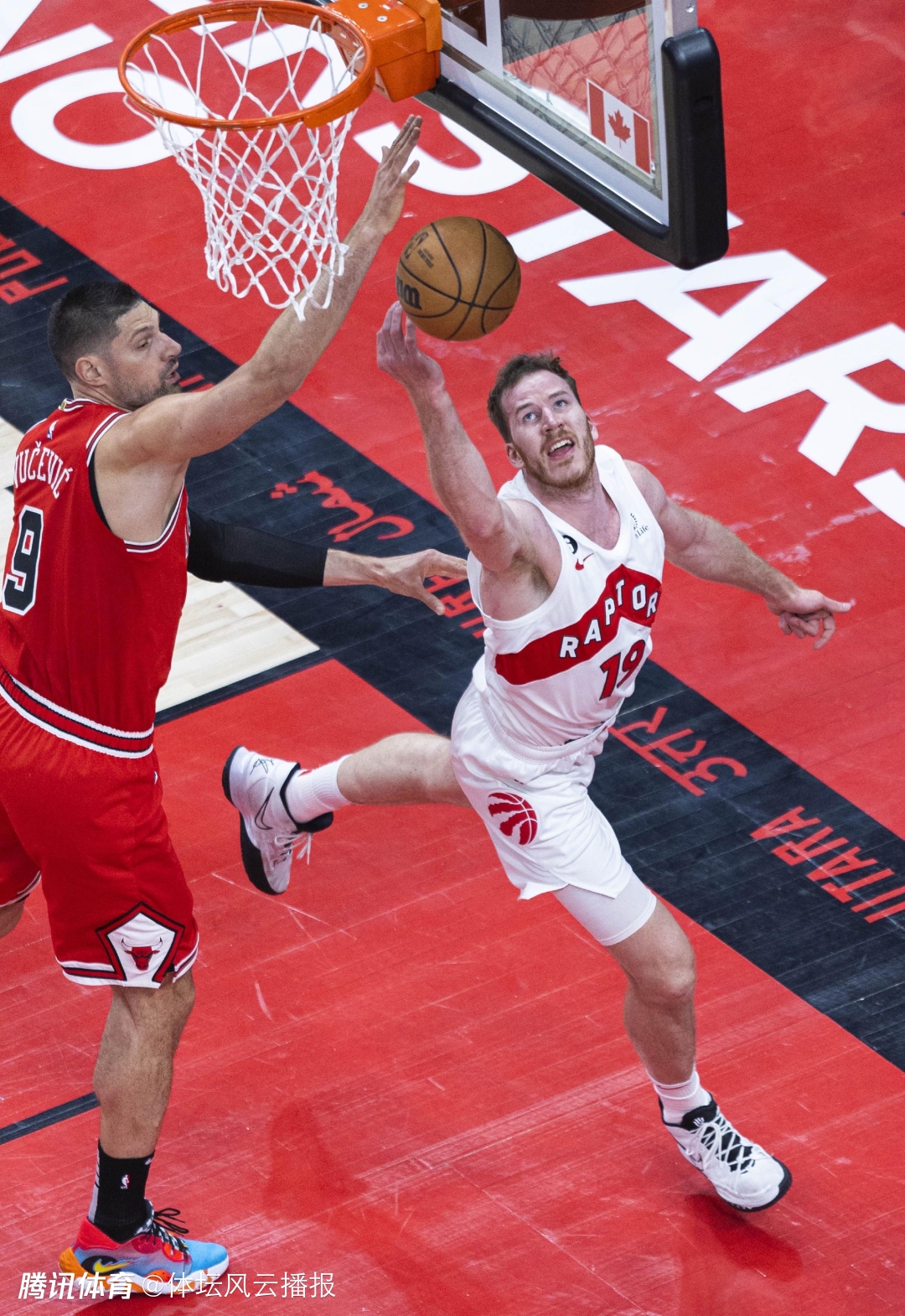 NBA常规赛赛程吃紧，多伦多猛龙冲刺阶段防线松动，管理层满意，年轻球员得到机会的简单介绍爱游戏